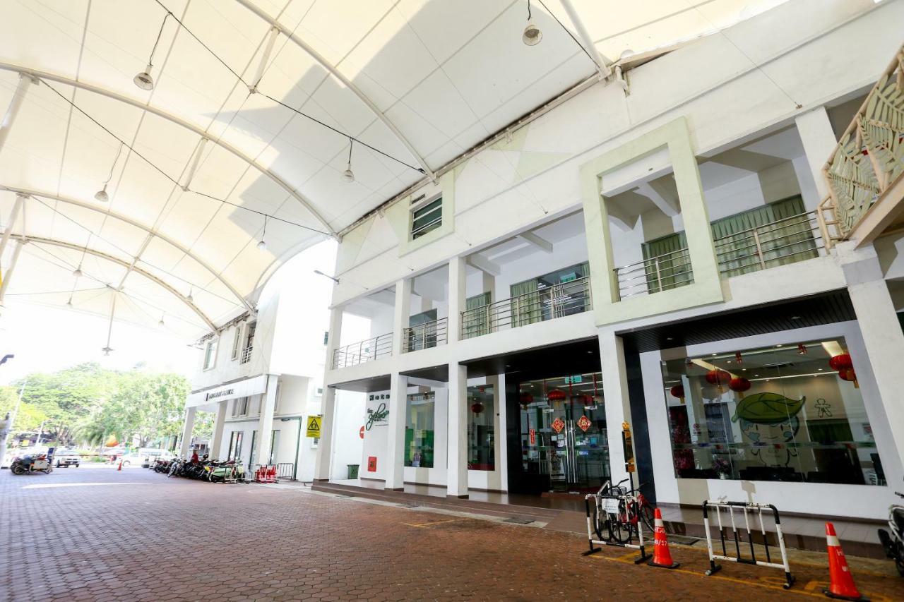 The Explorer Hotel Malacca Exterior photo